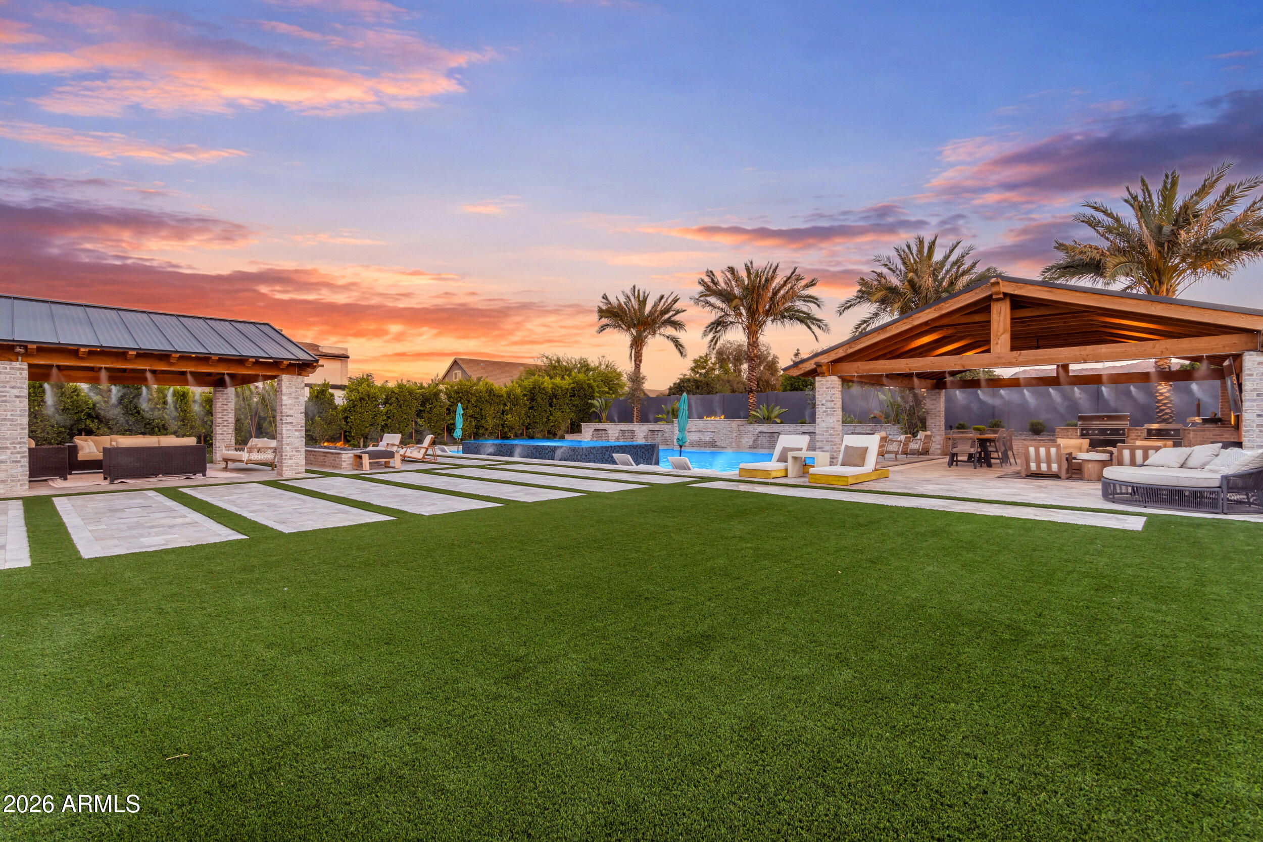 BRIDLE RANCH - Residential