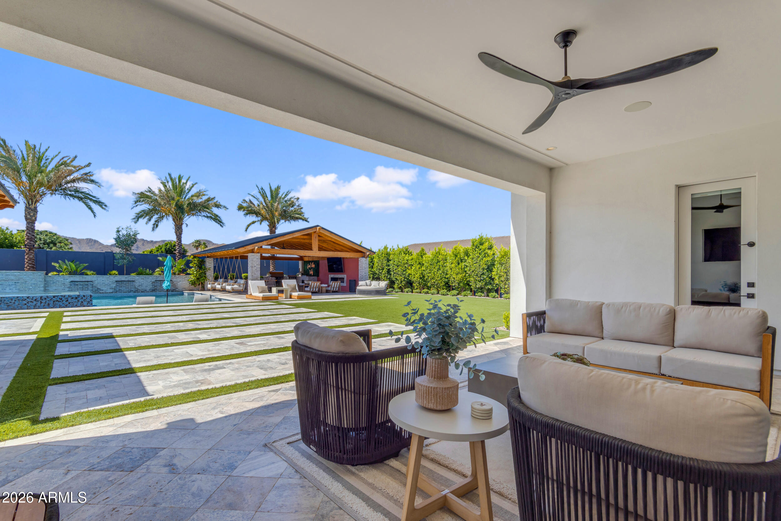 BRIDLE RANCH - Residential