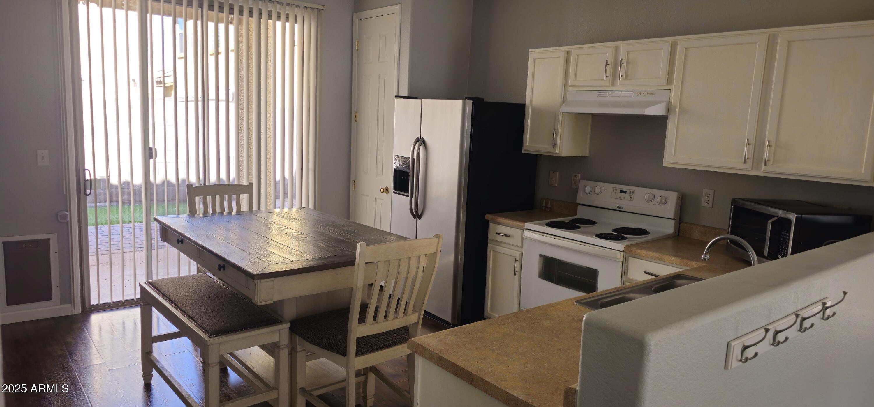 6430 W VALENCIA Drive