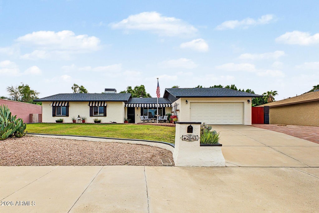 Photo of 2843 E Acoma Drive, Phoenix, AZ 85032 (MLS # 7094112)