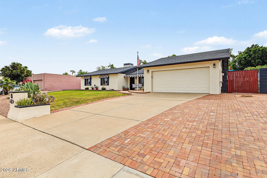 Photo of 2843 E Acoma Drive, Phoenix, AZ 85032 (MLS # 7094112)