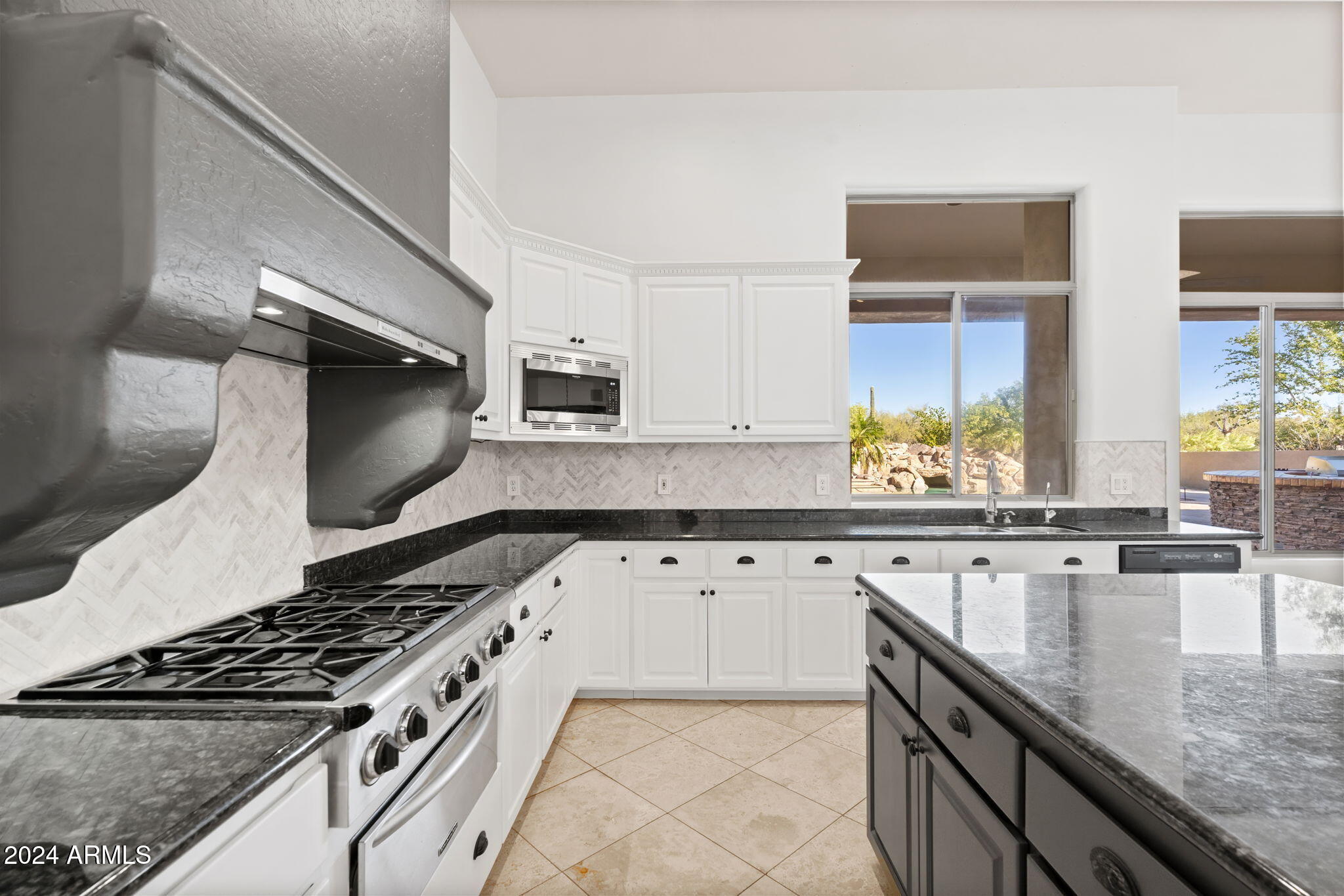 Scottsdale, Arizona 85255, United States, 5 Bedrooms Bedrooms, ,5 BathroomsBathrooms,Residential,Active,31393