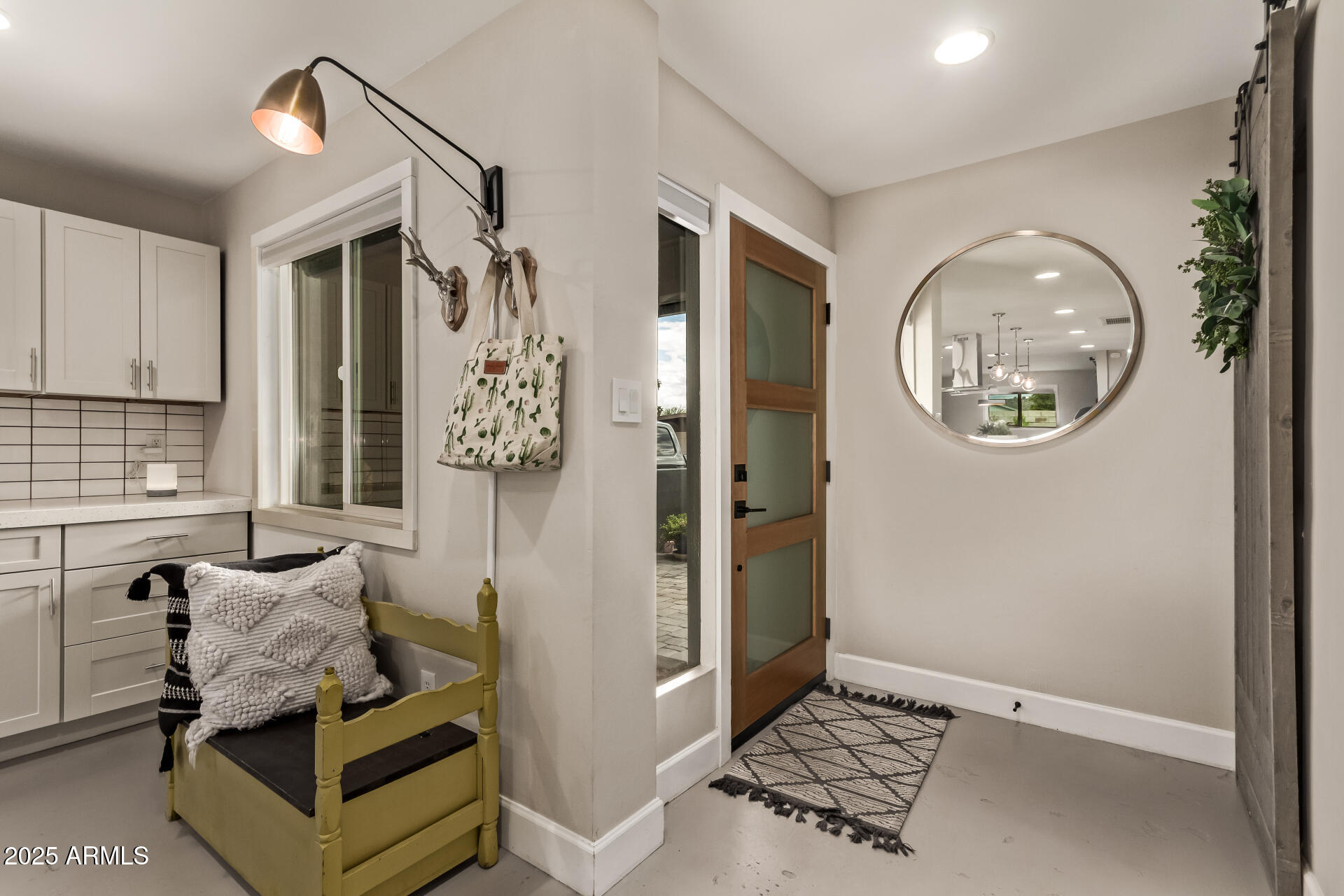 3834 E SHAW BUTTE Drive