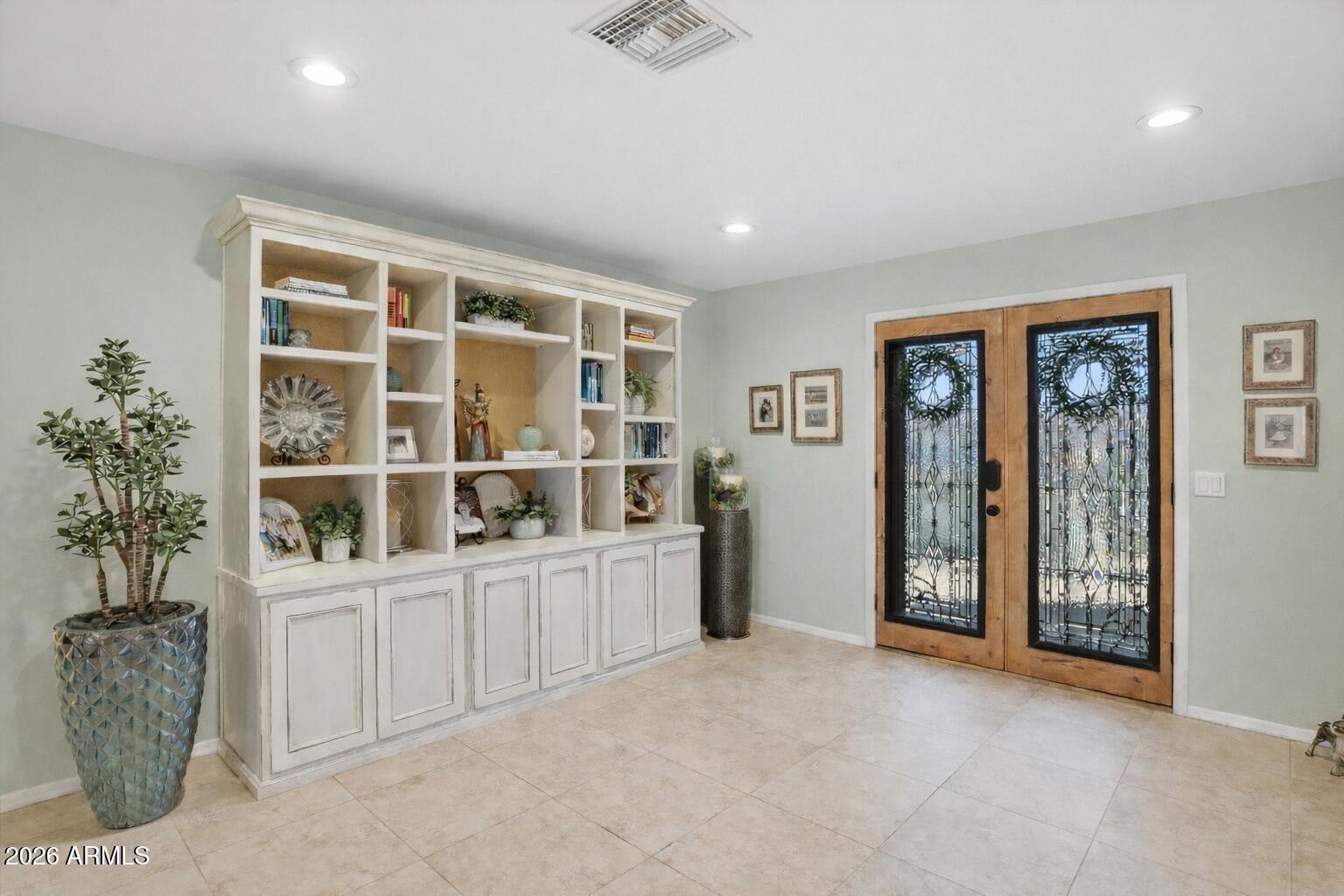 5008 E BLOOMFIELD Road