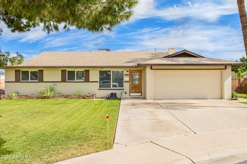 Property photo of 409 E Hermosa Circle, Tempe, AZ 85282