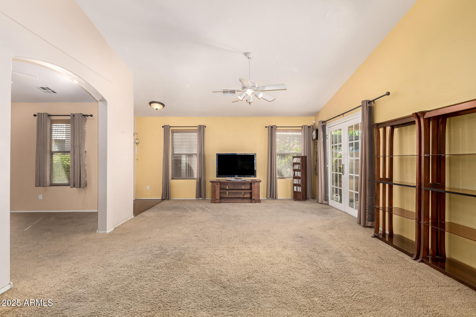 40864 N CAMBRIA Lane