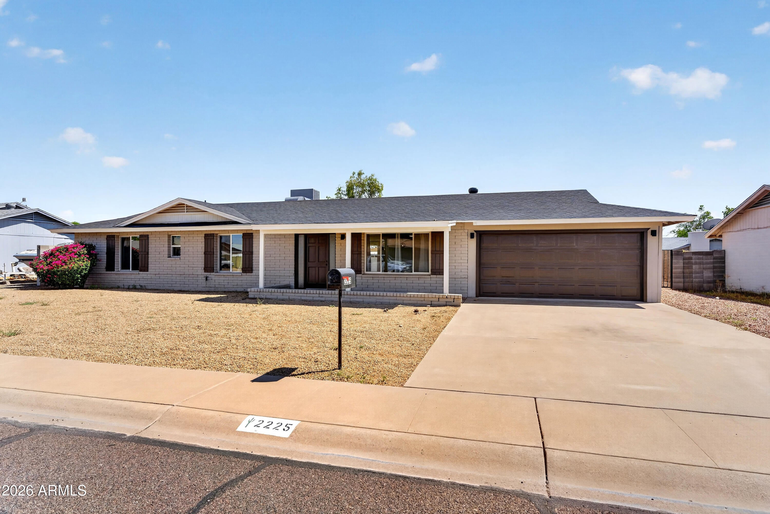 2225 W TOPEKA Drive