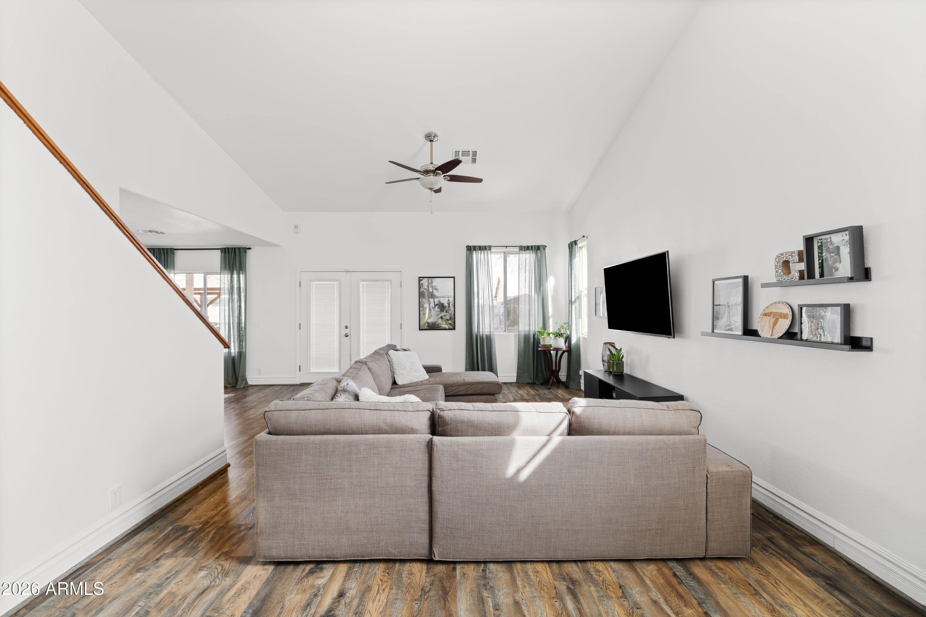 7996 W STELLA Avenue