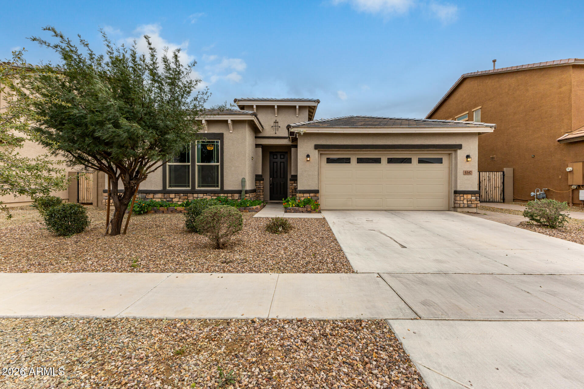 5347 W LYDIA Lane