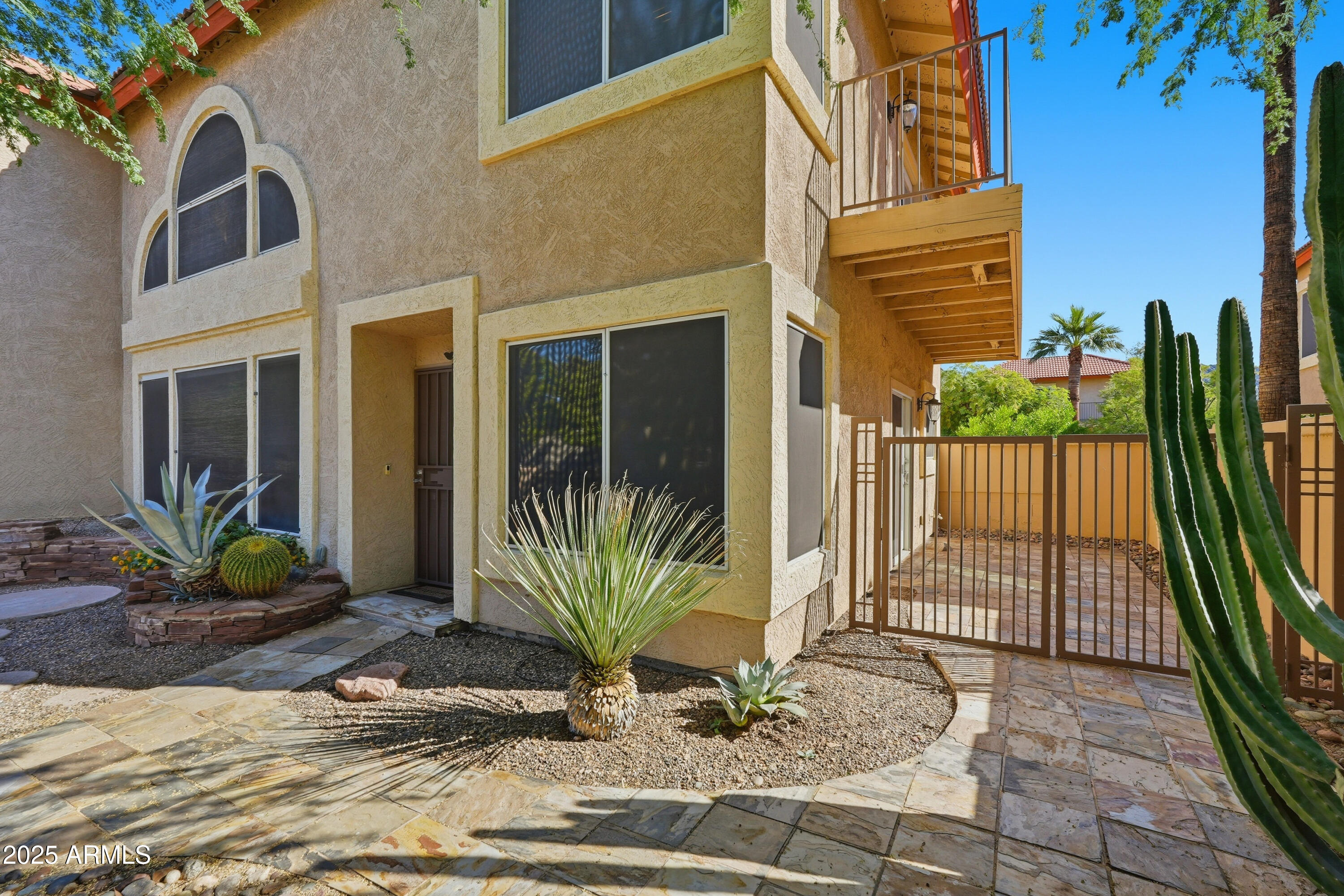 10224 N 12TH Place 2