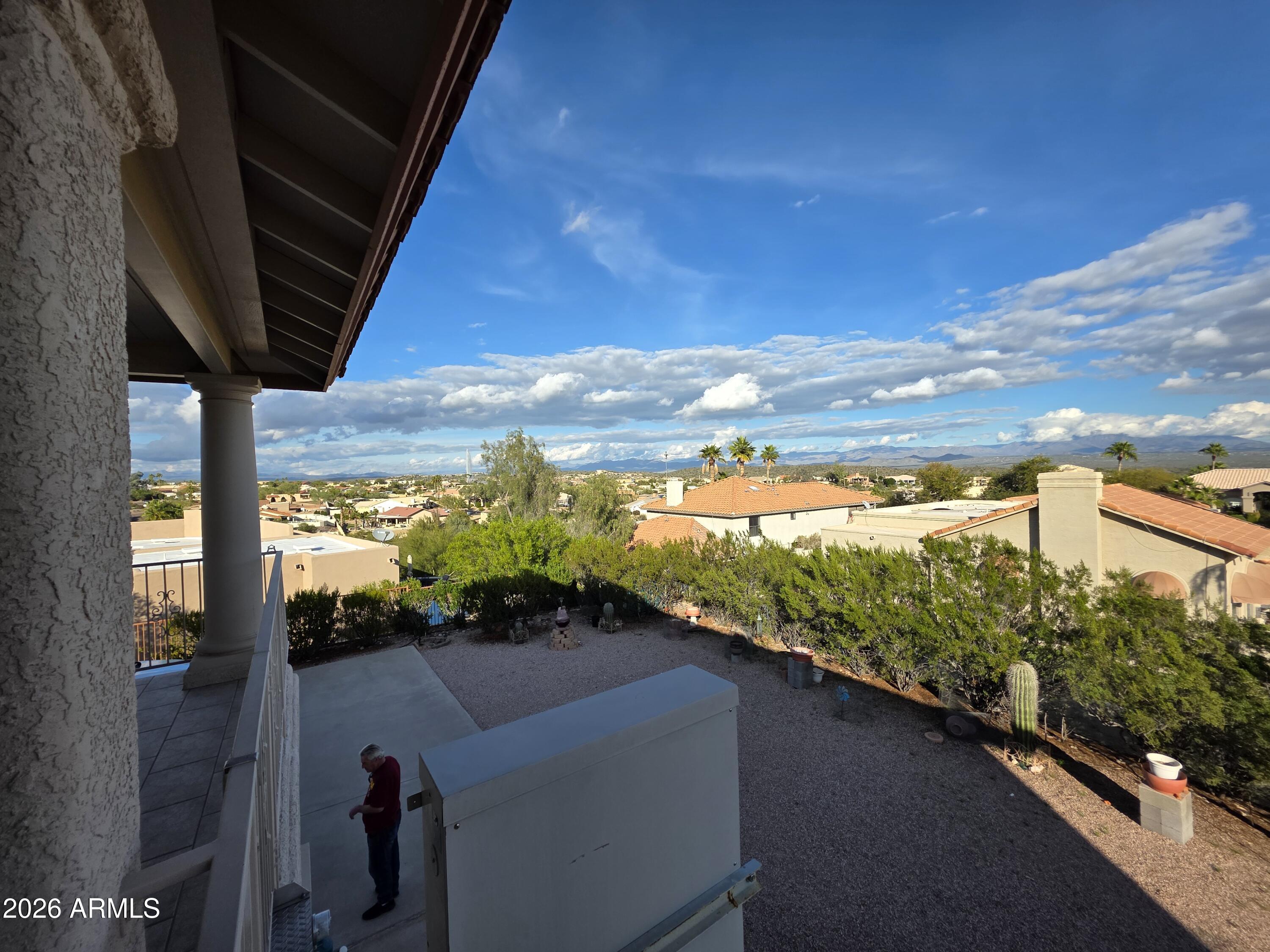 11203 N PHEASANT Plaza