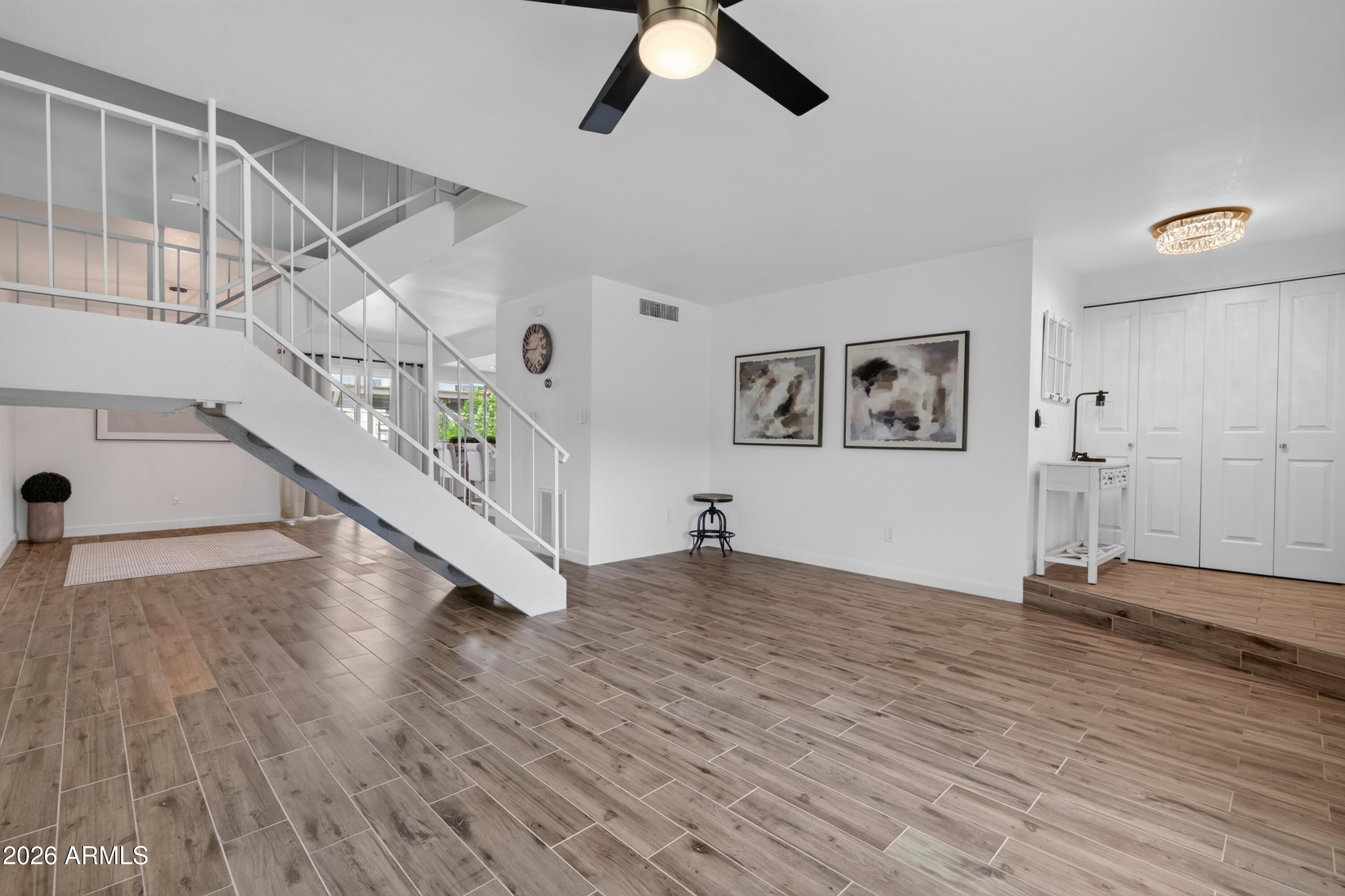 3958 N GRANITE REEF Road