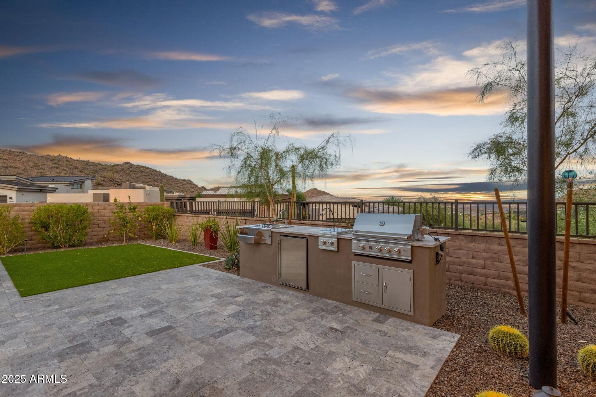 ADERO CANYON PARCEL 5 TRACT C AMD - Residential