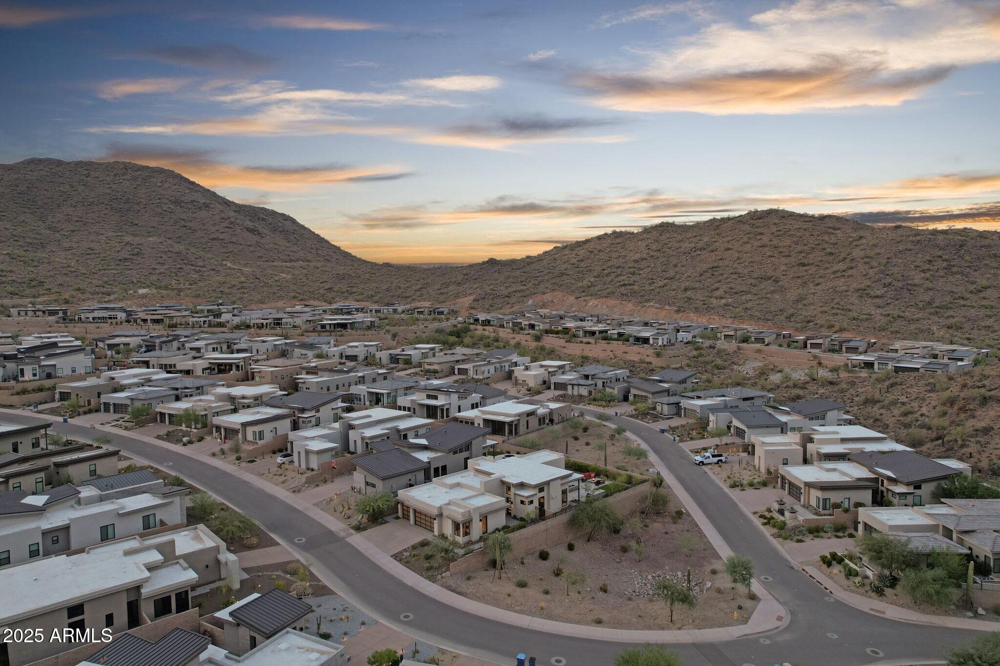 ADERO CANYON PARCEL 5 TRACT C AMD - Residential