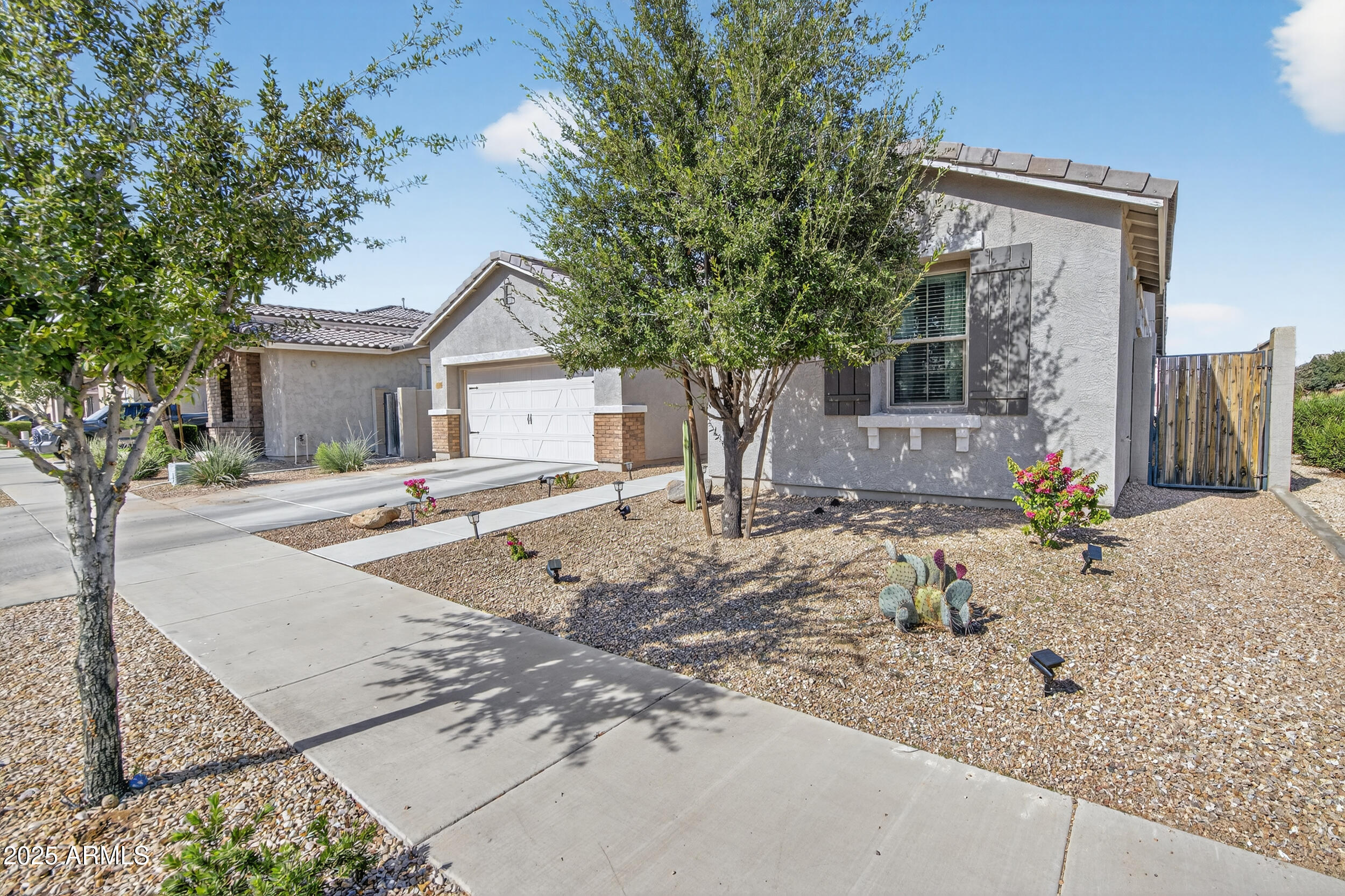 22492 E SILVER CREEK Lane