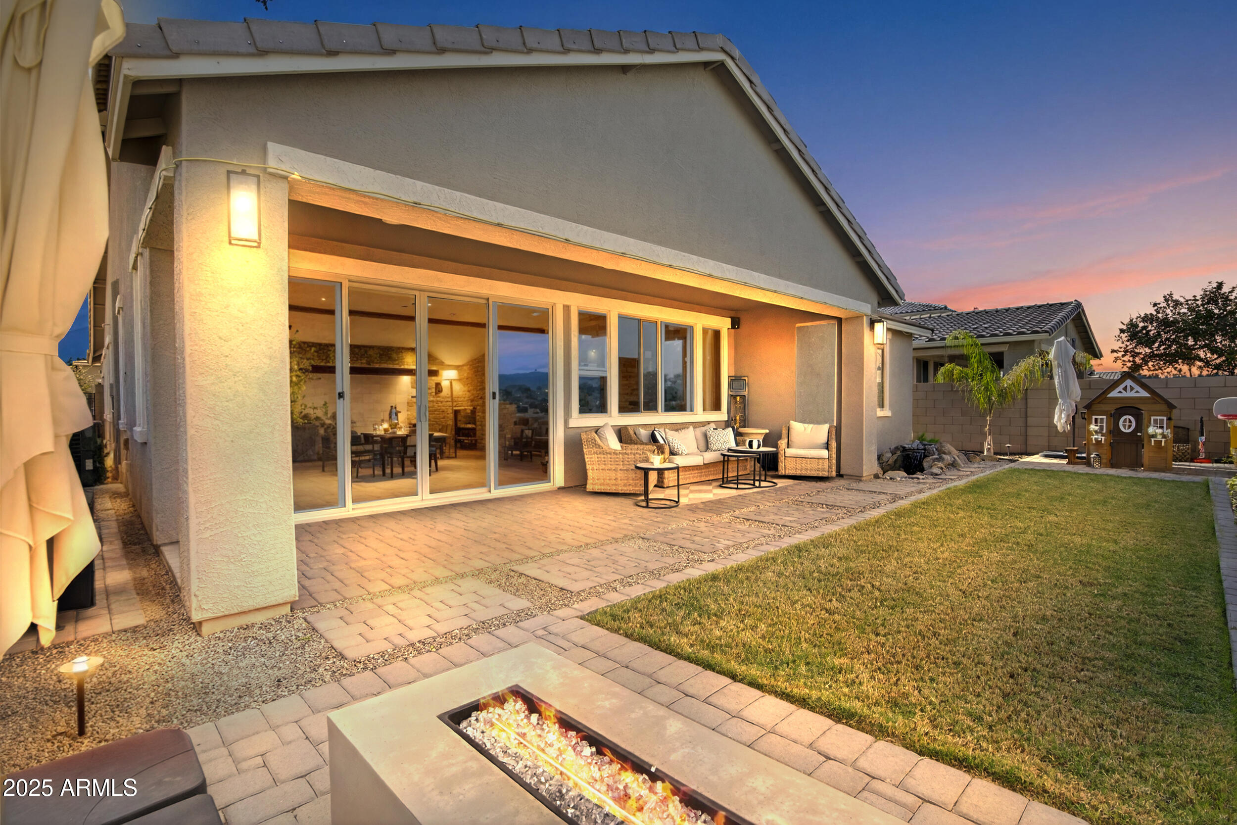 22492 E SILVER CREEK Lane