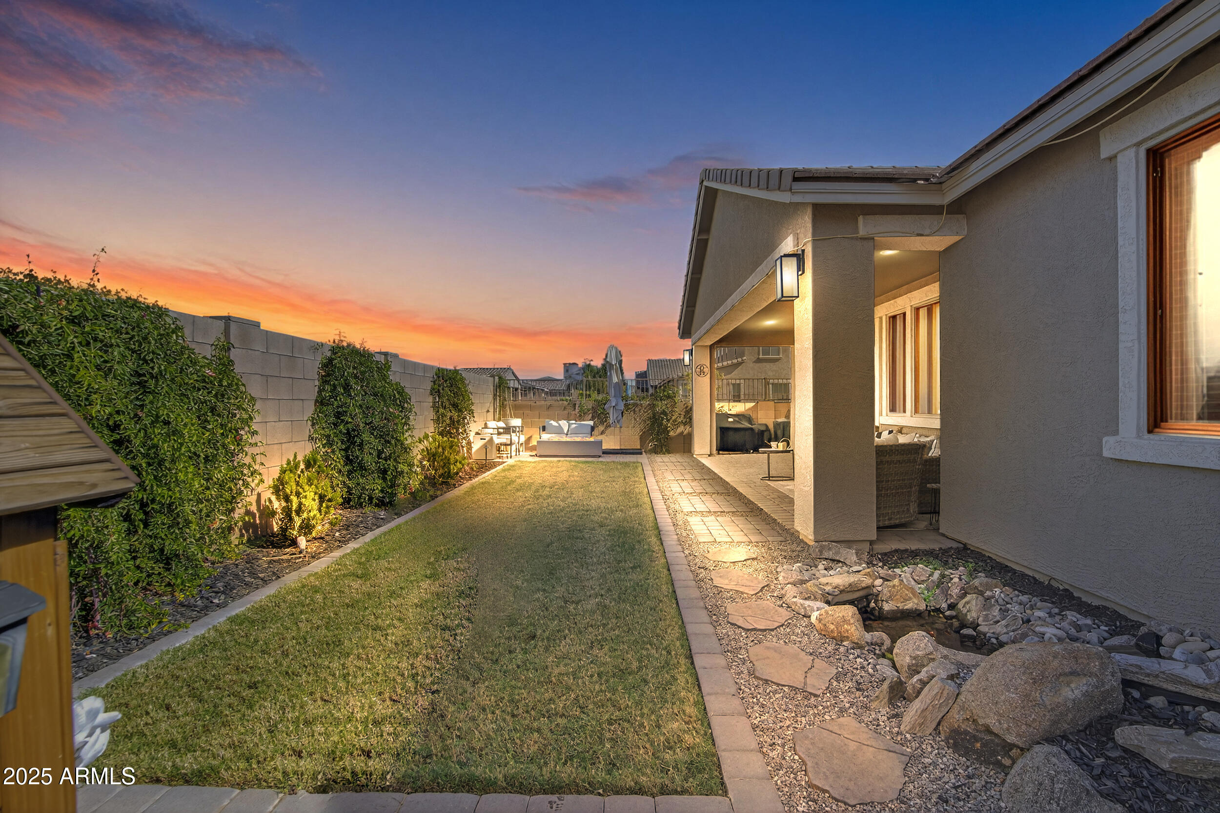 22492 E SILVER CREEK Lane