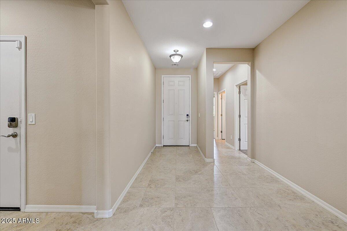 15621 W LAUREL Lane