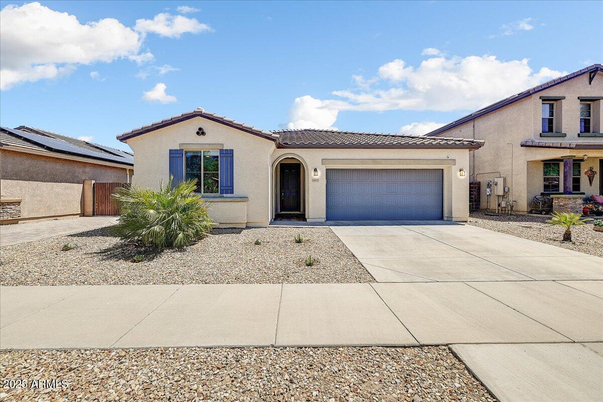 15621 W LAUREL Lane