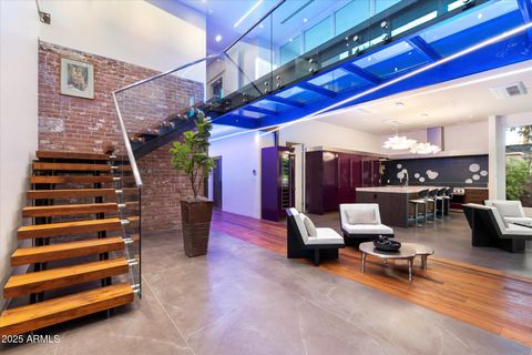 Photo of 341 E Monte Vista Road, Phoenix, AZ 85004 (MLS # 6935951)