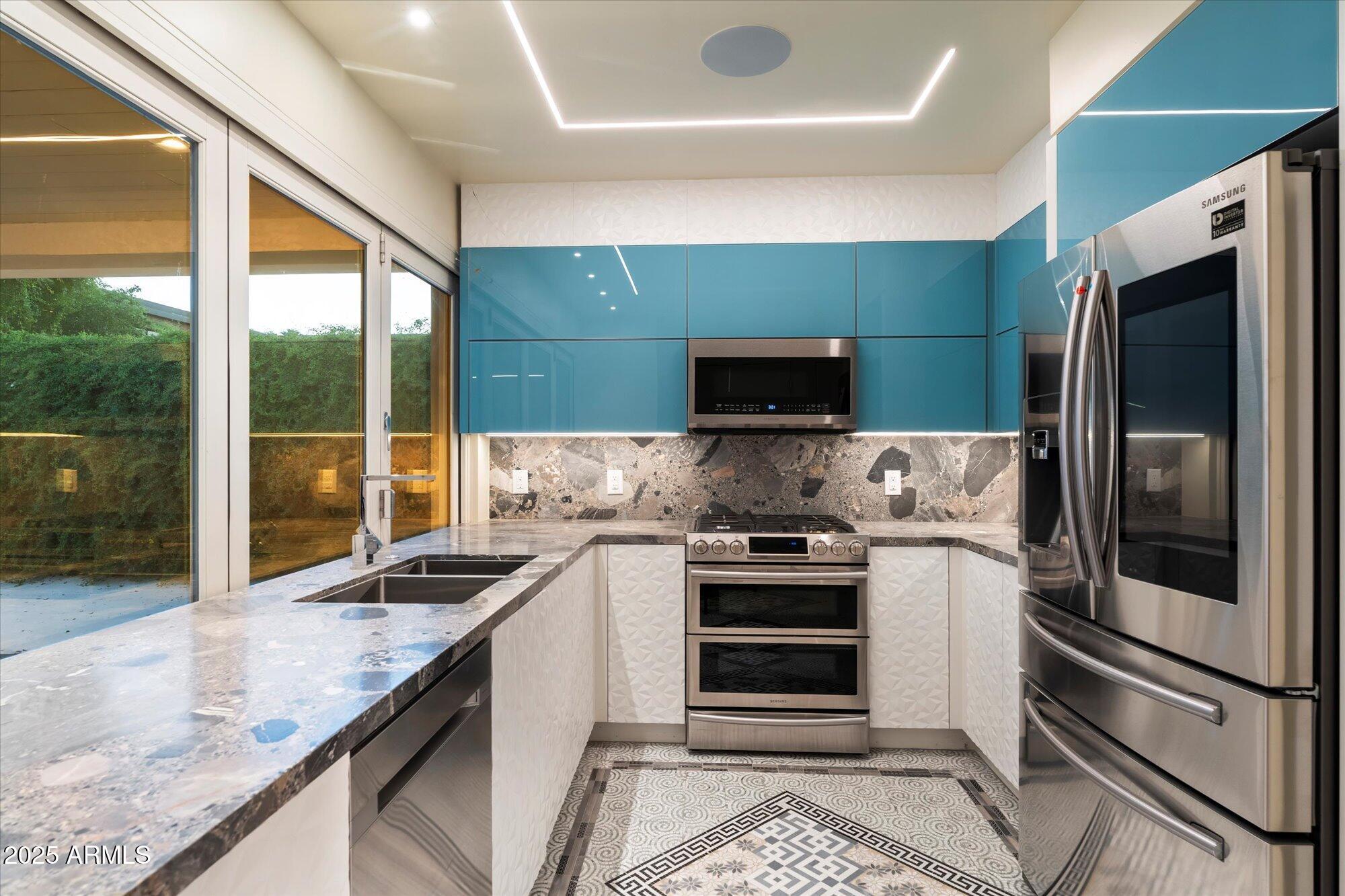 LOS OLIVOS RESUB - Residential