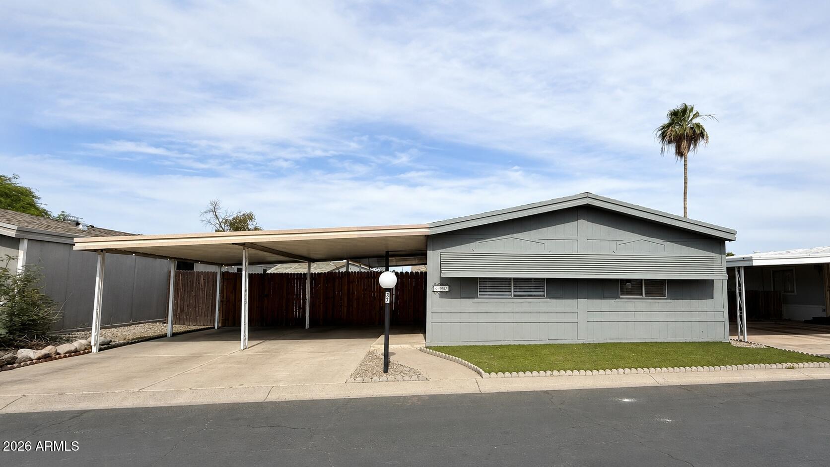 Peoria Polynesian Villiage - Residential