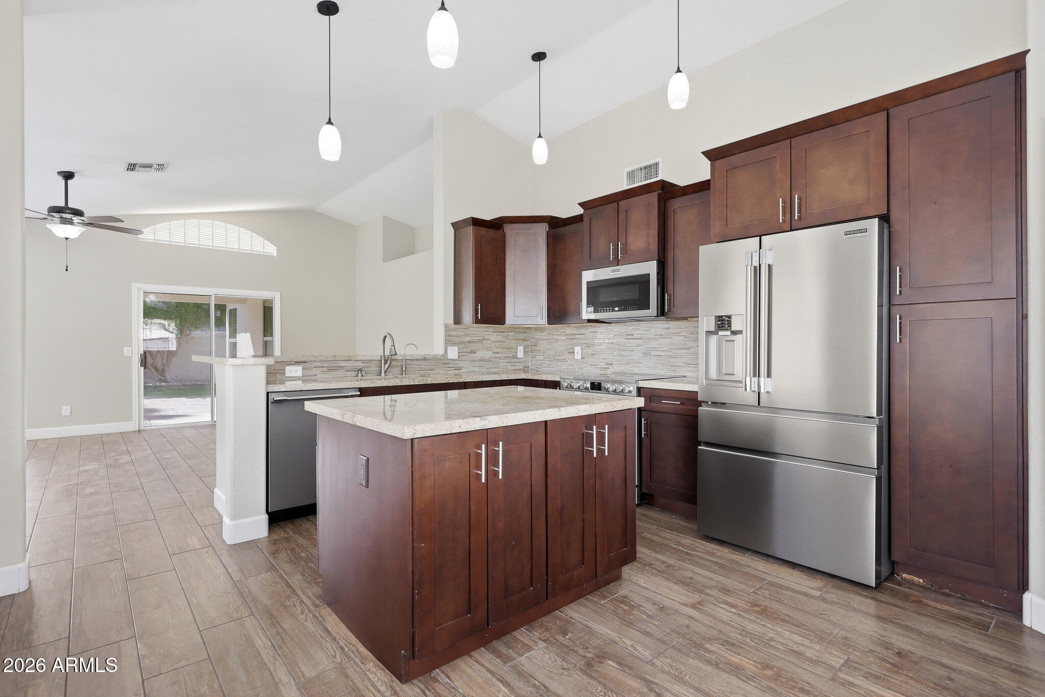 7133 W LA SENDA Drive