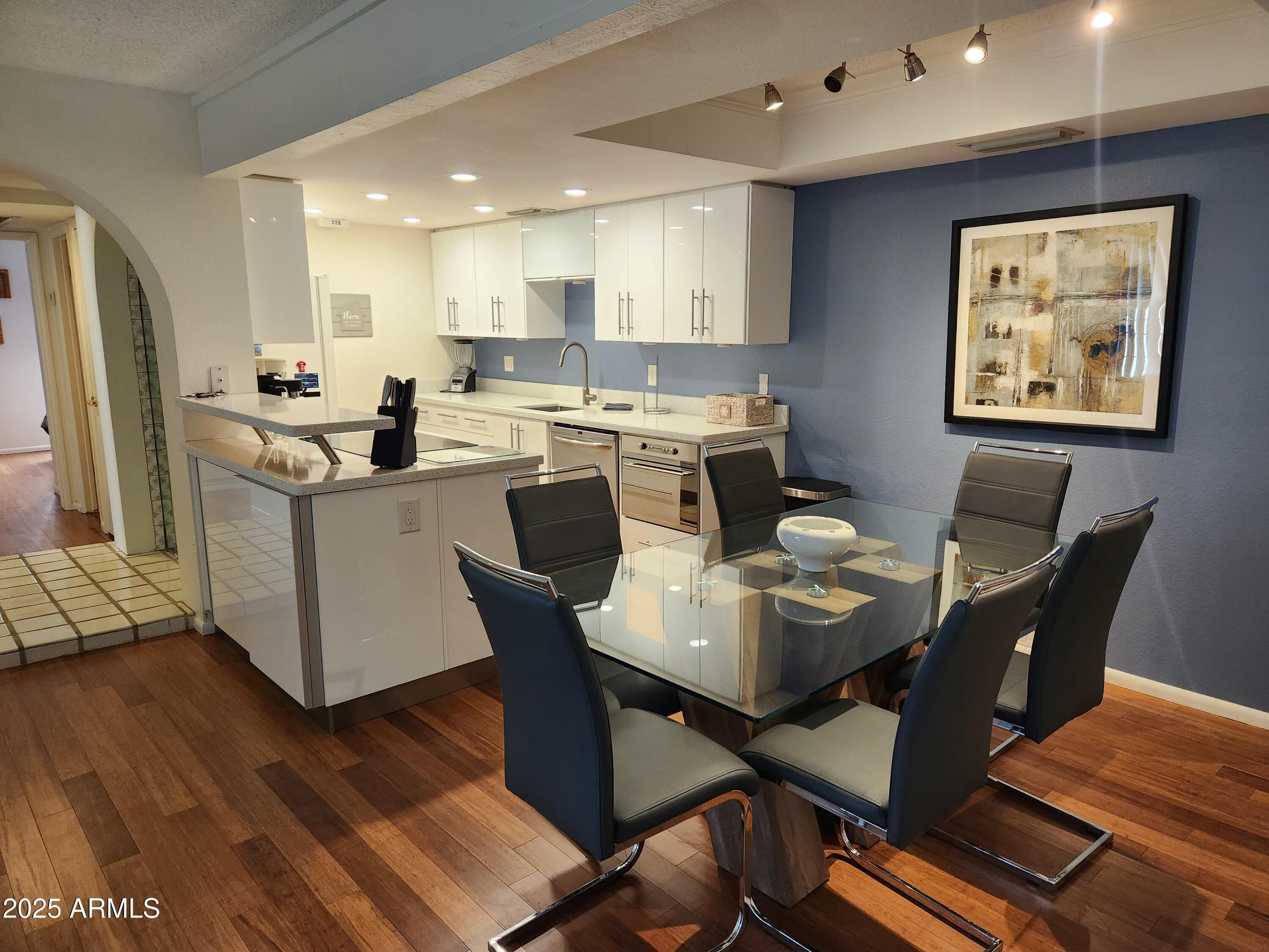 7557 N Dreamy Draw Drive Unit 184