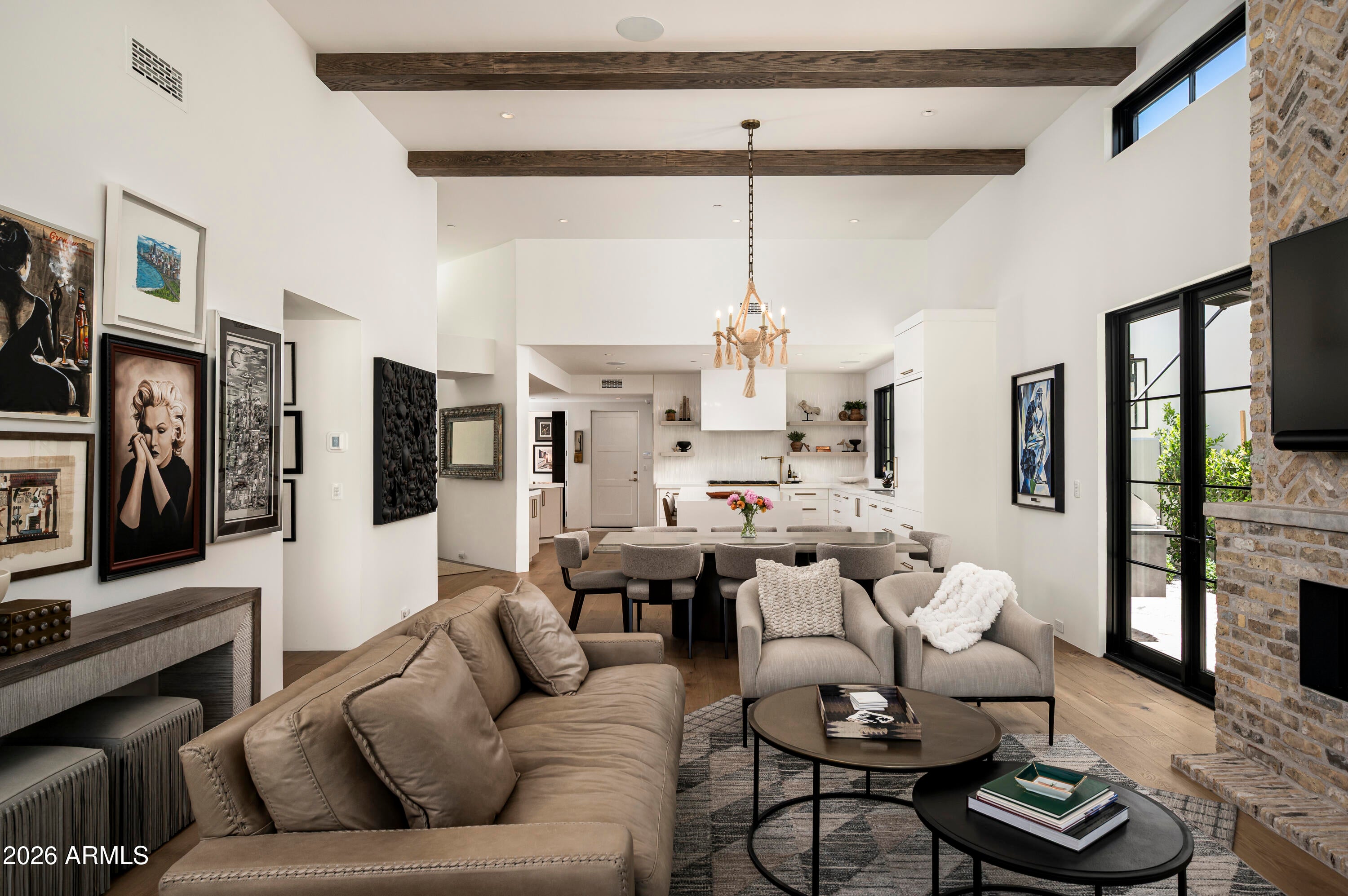 5101 N CASA BLANCA Drive 305