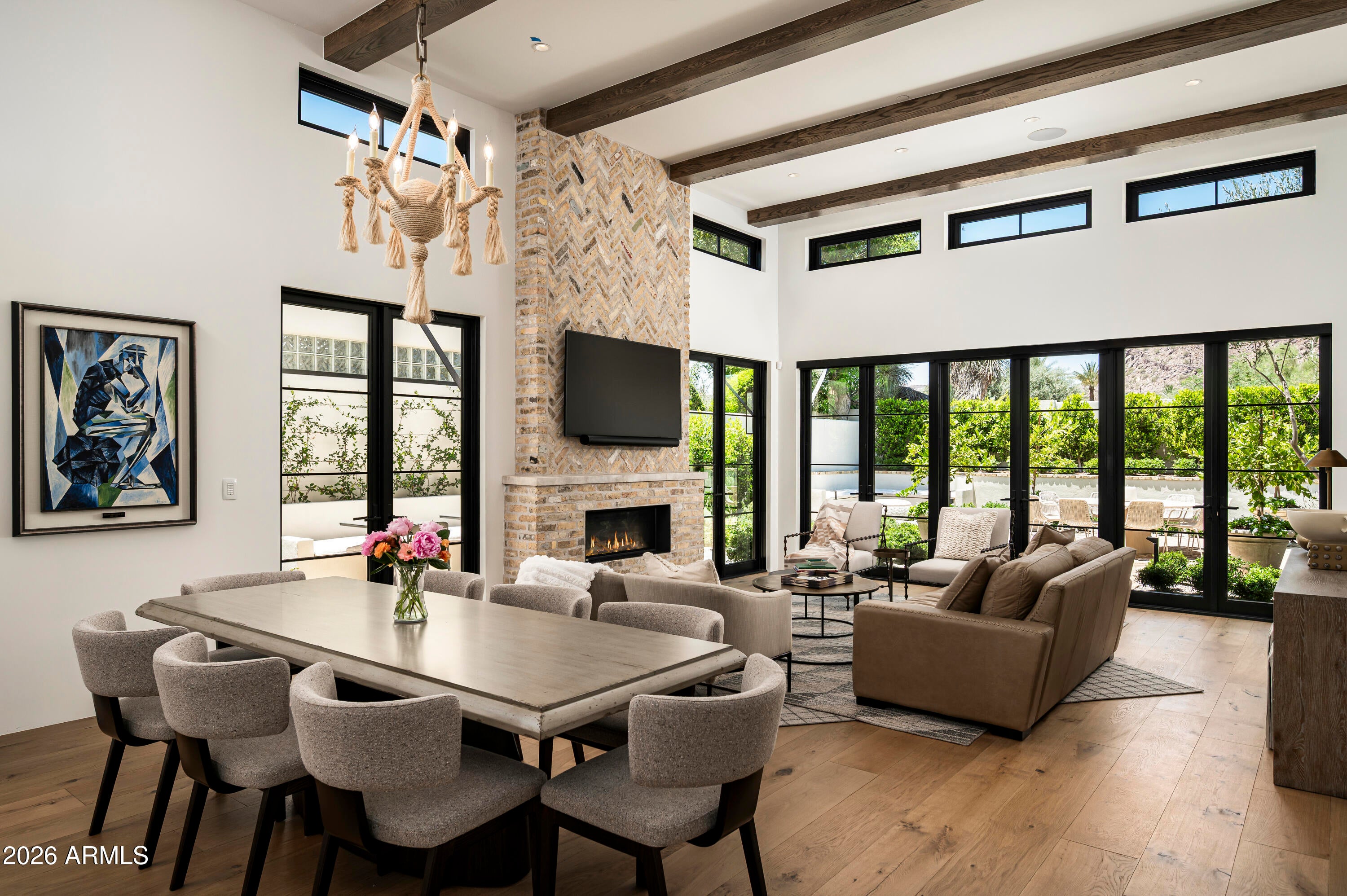 5101 N CASA BLANCA Drive 305