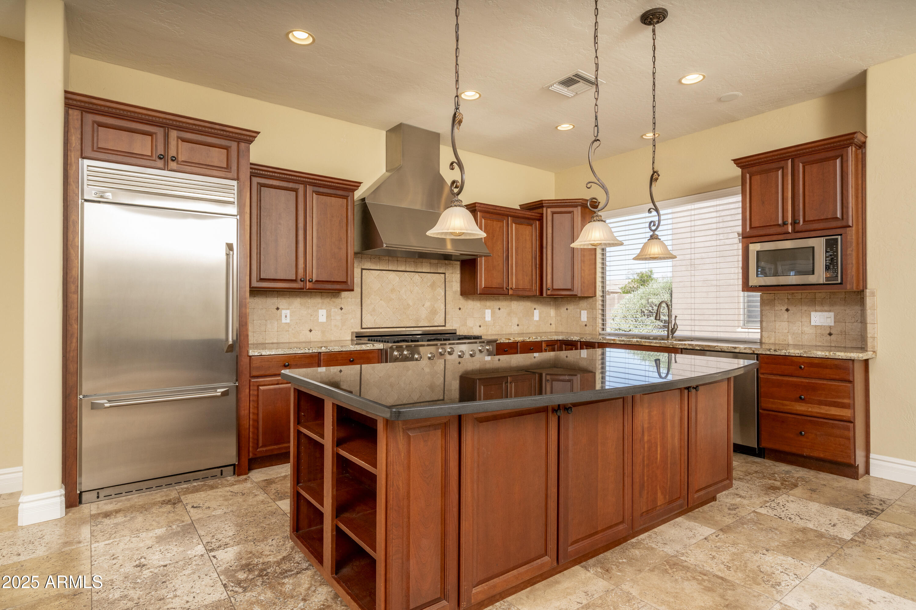 7023 E SHOOTING STAR Way
