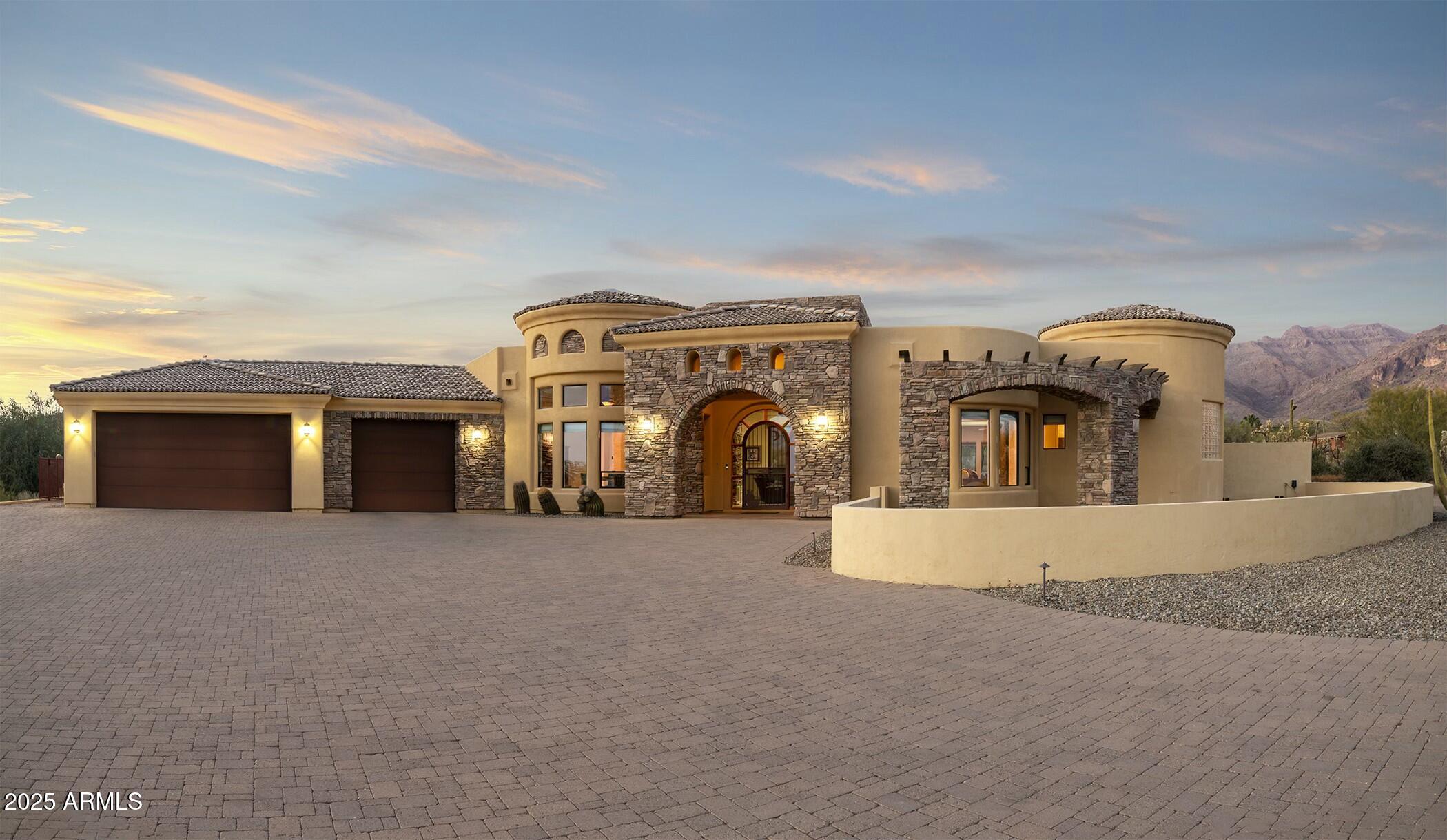 10630 E Cactus View Circle
