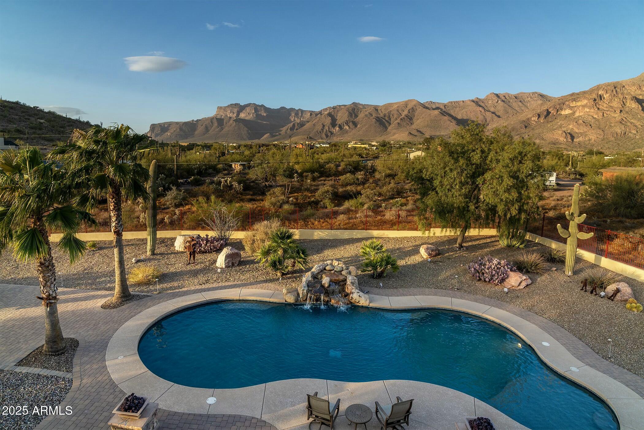 10630 E Cactus View Circle