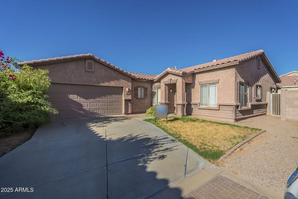 Photo of 6273 S Teresa Drive, Chandler, AZ 85249 (MLS # 6914654)