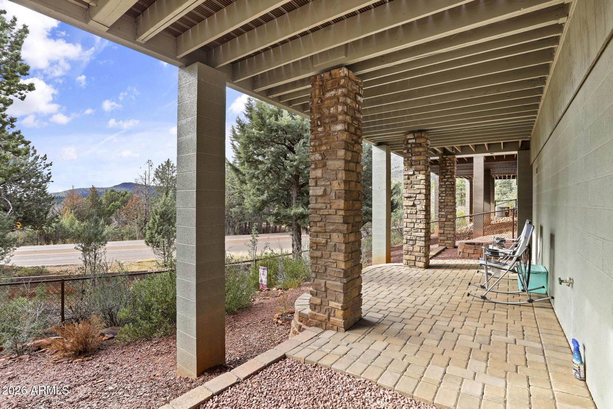 ELK RIM - Residential