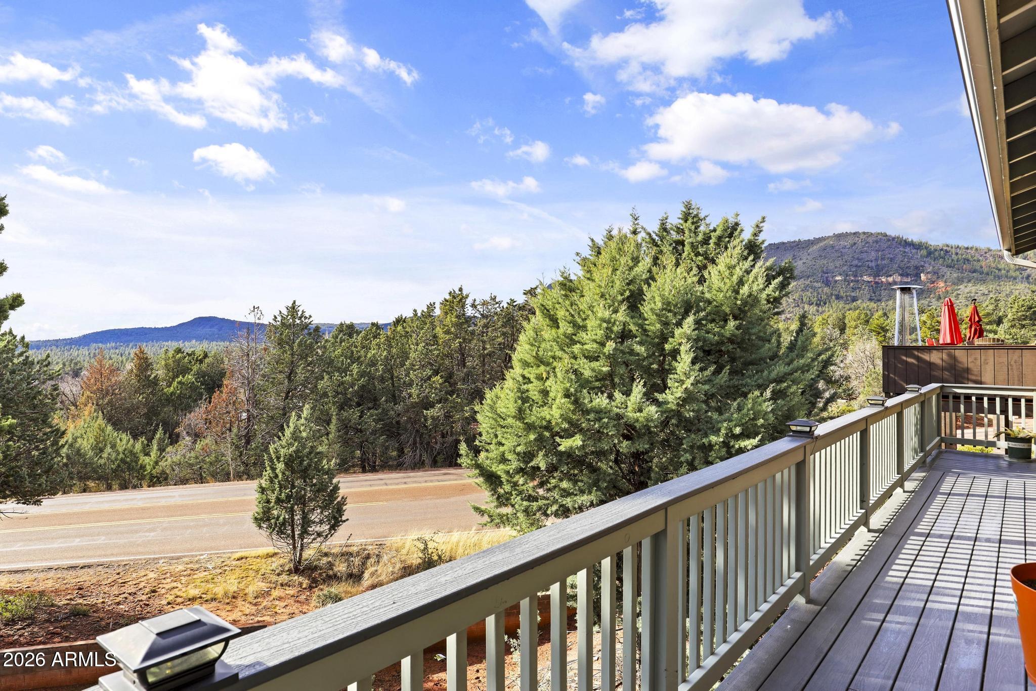 ELK RIM - Residential