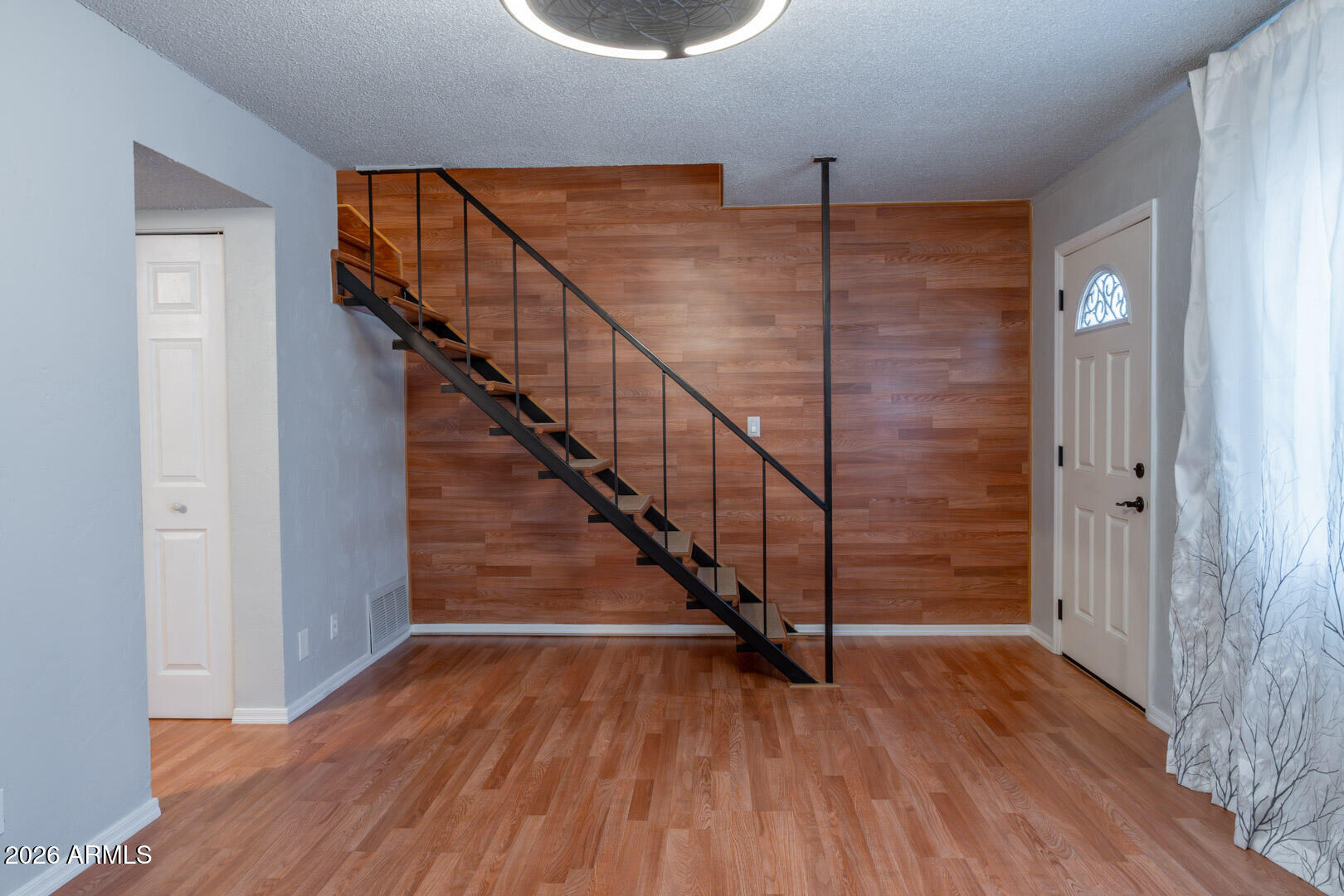 5365 N Black Cyn Highway