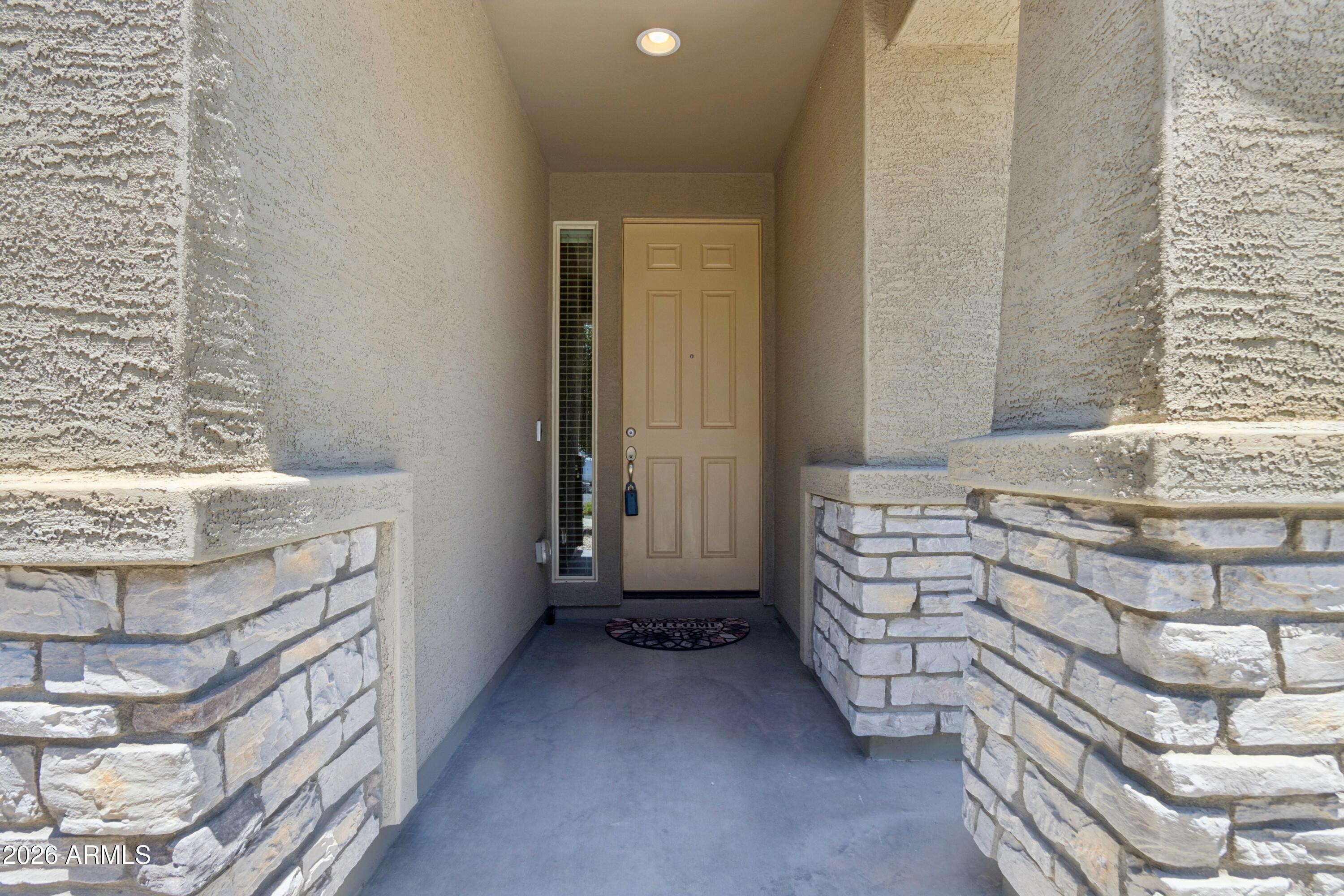18758 W SHANGRI LA Road