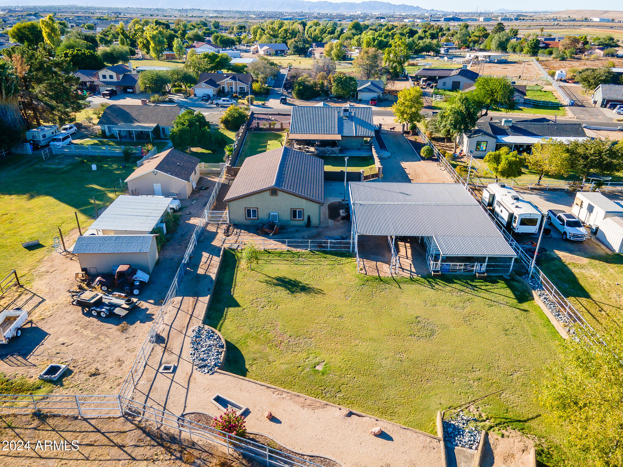 5701 N 105TH Lane