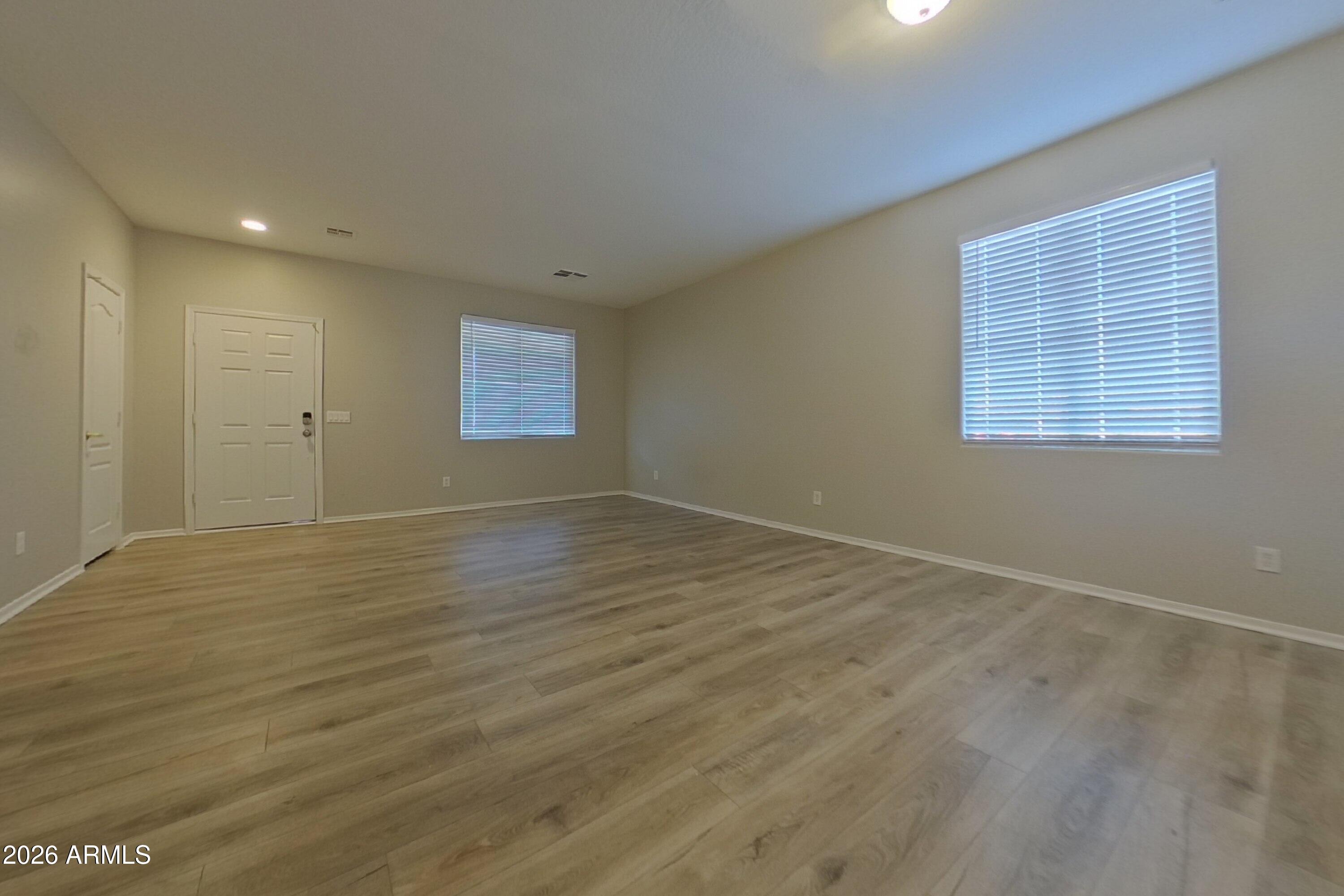 7022 W CARSON Road