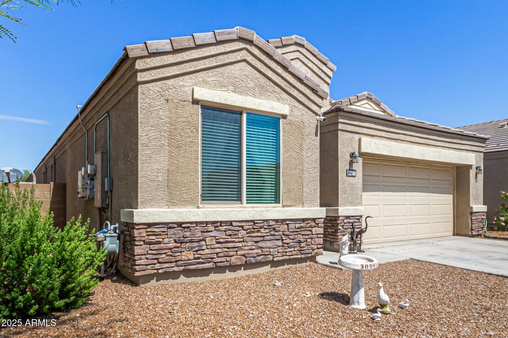 Photo of 30904 W Fairmount Avenue, Buckeye, AZ 85396 (MLS # 6923618)