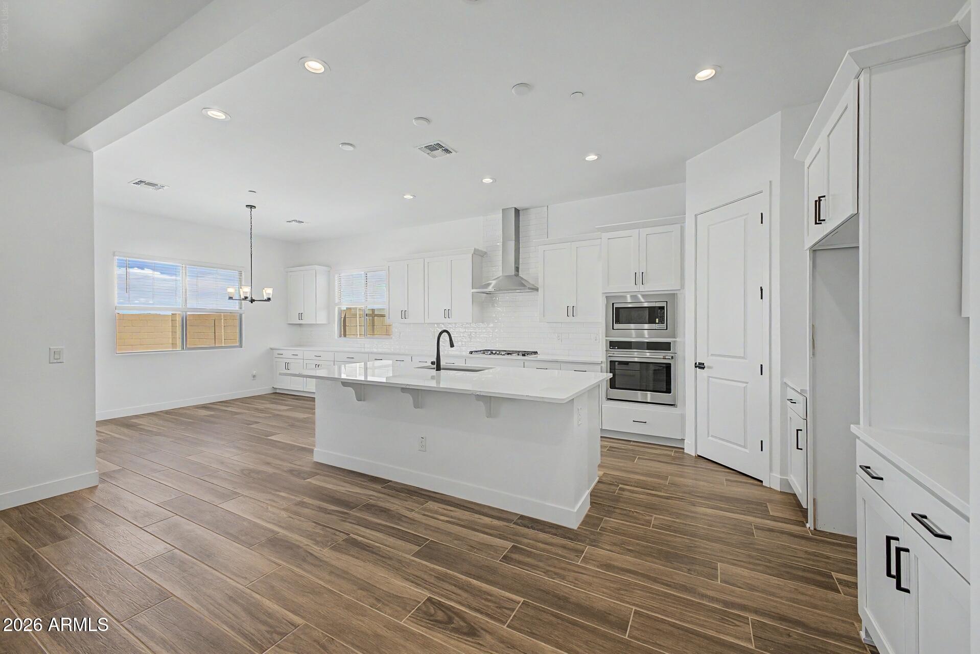 13808 W MORNING VISTA Drive