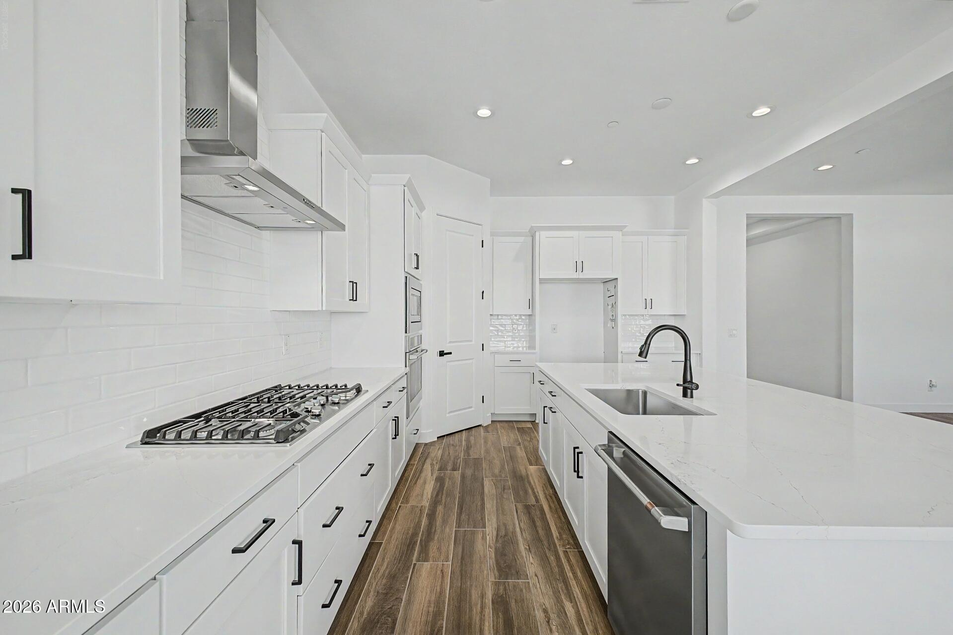 13808 W MORNING VISTA Drive