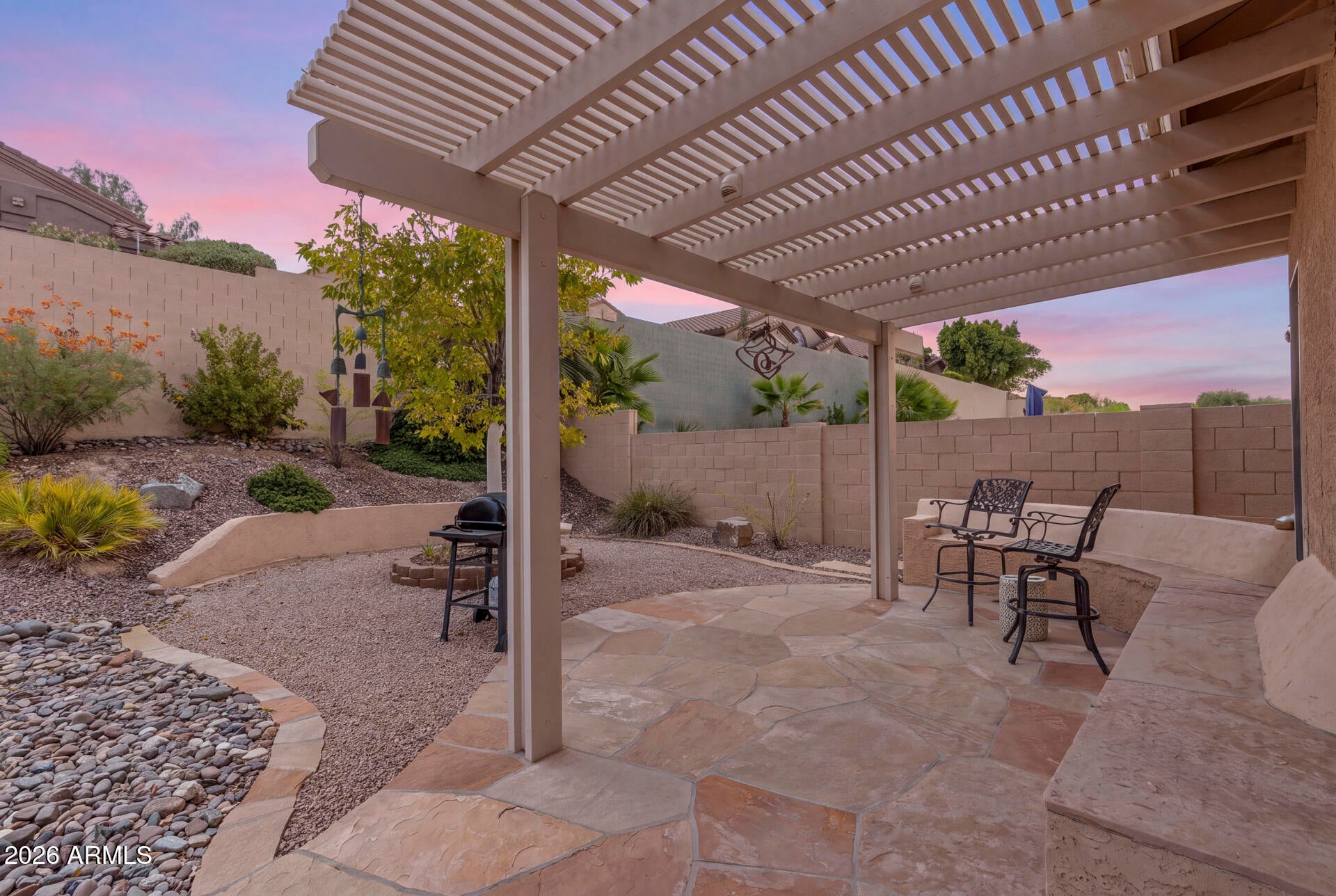 1719 E KATHLEEN Road