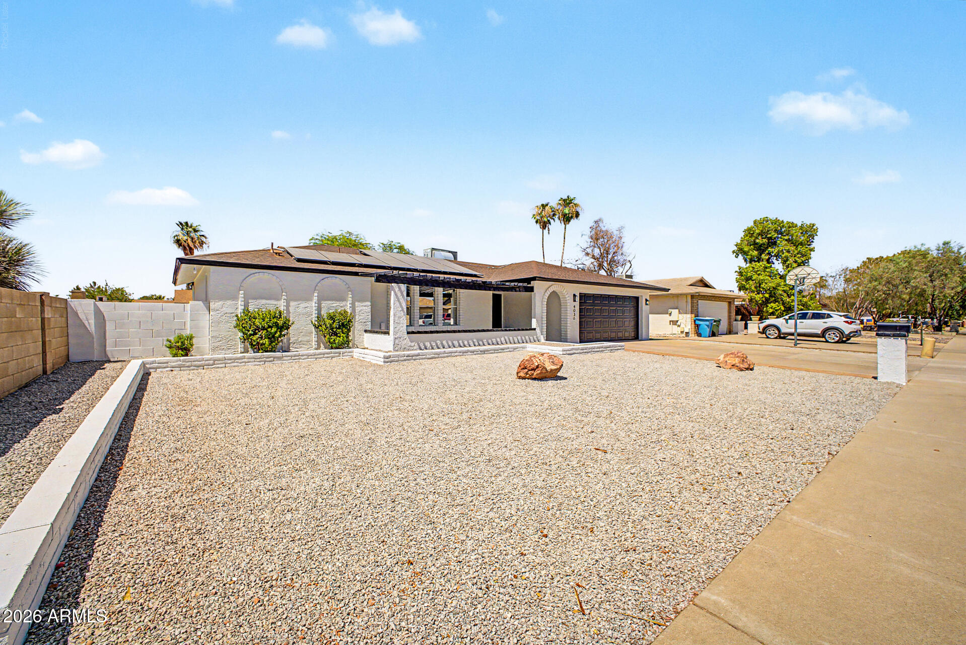 4036 W WOOD Drive