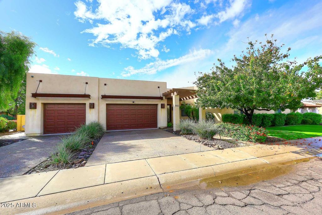 Photo of 8822 N 85th Place, Scottsdale, AZ 85258 (MLS # 6950927)