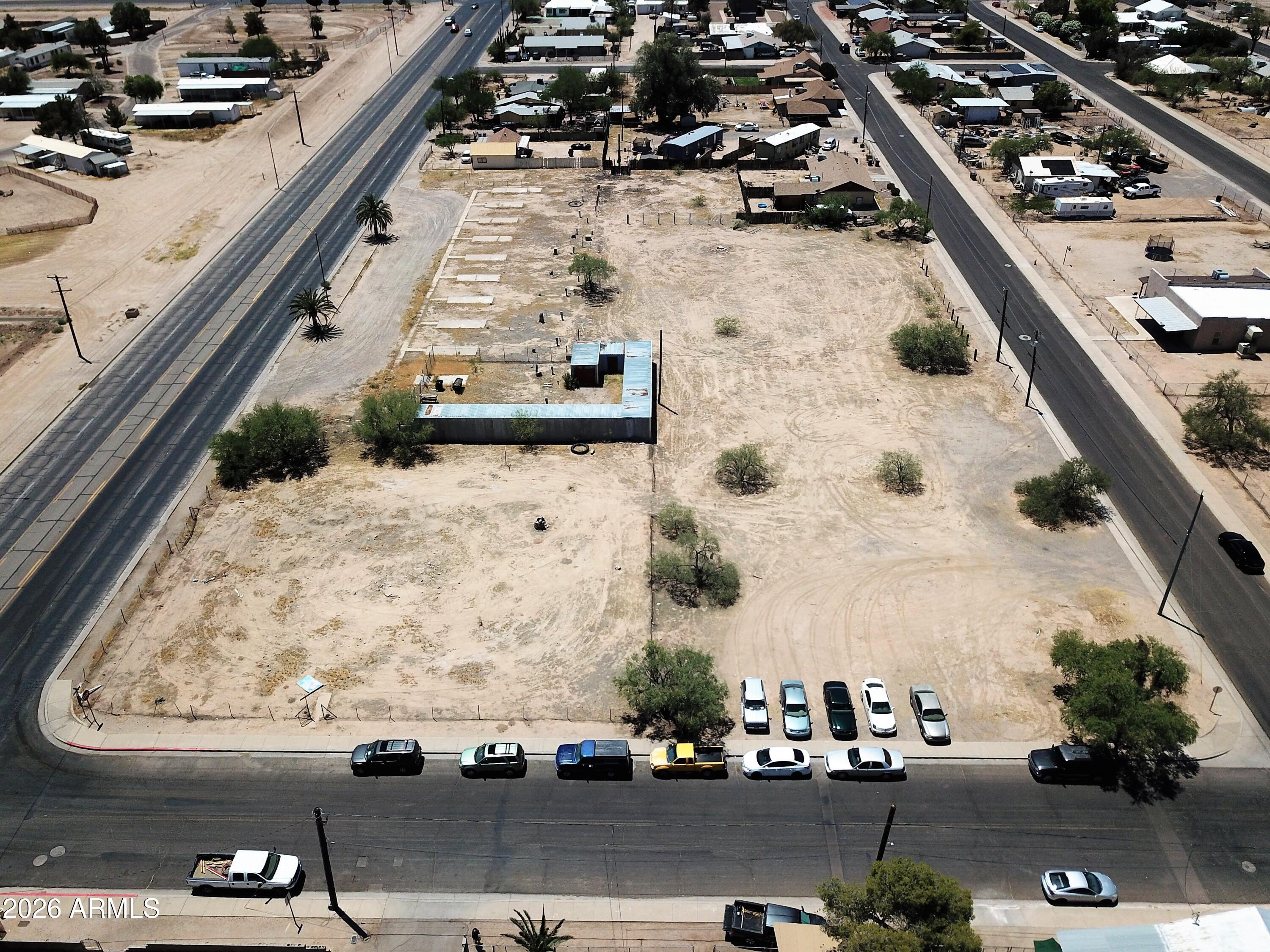 224 N PINAL PARKWAY Avenue '-'