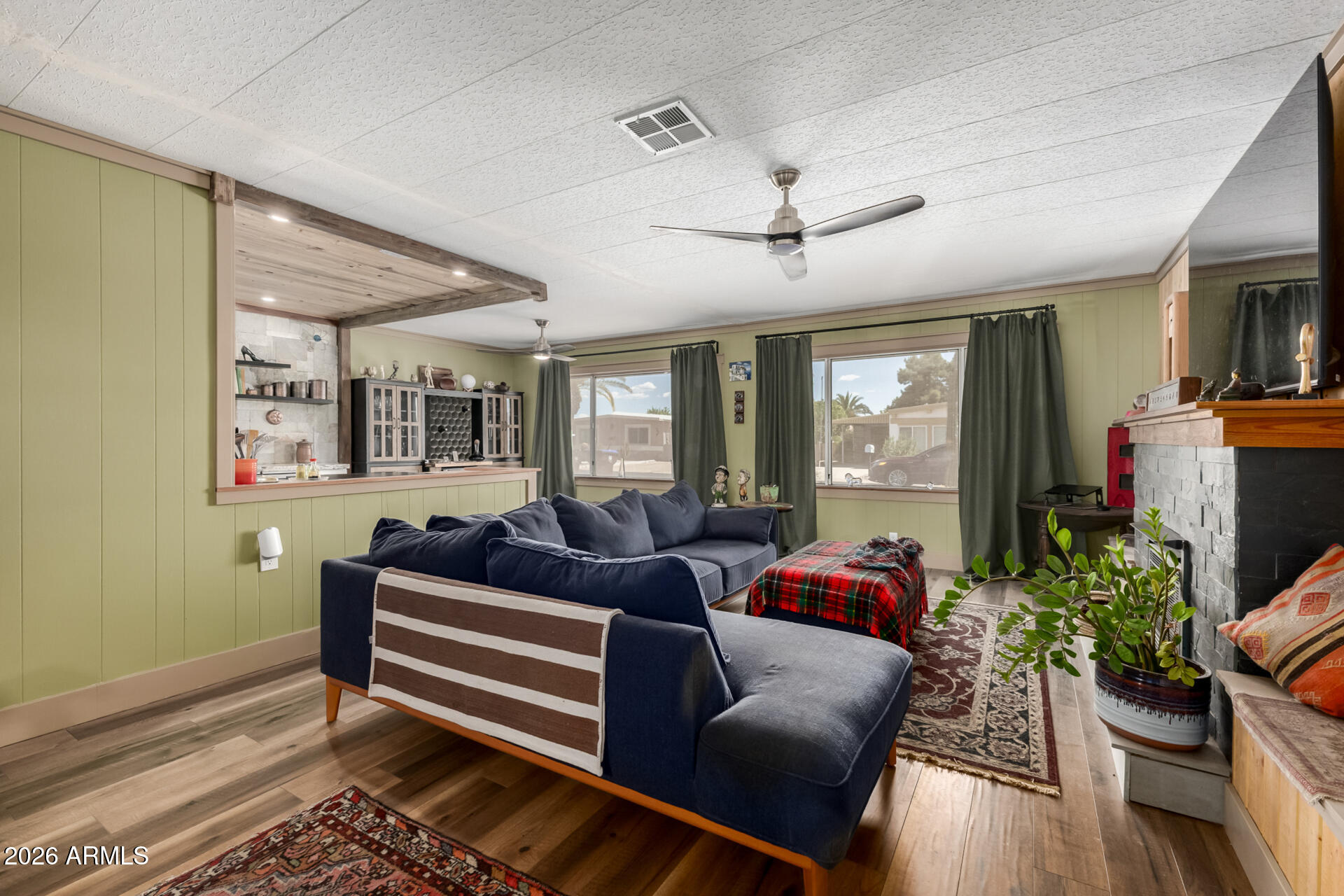 8256 E DUTCHMAN Drive