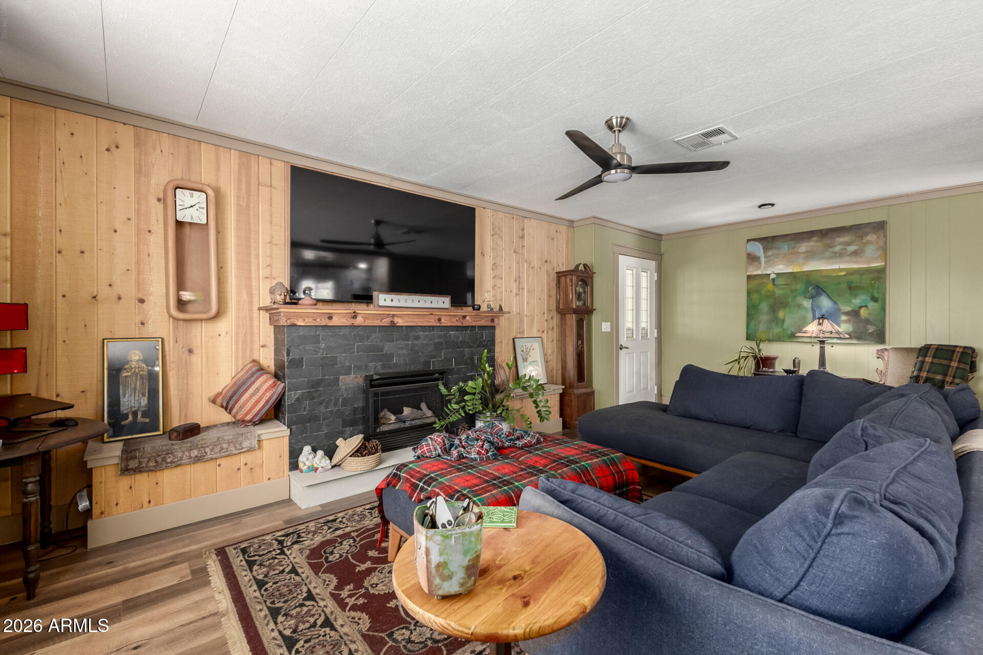 8256 E DUTCHMAN Drive