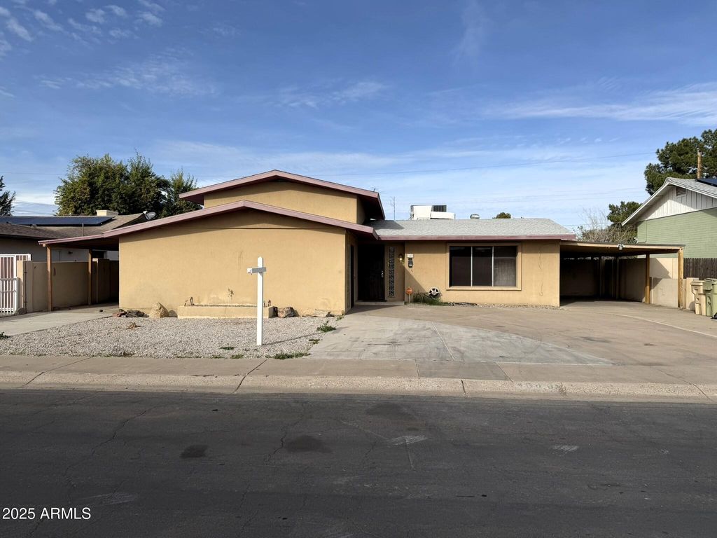 Photo of 4640 W Cavalier Drive, Glendale, AZ 85301 (MLS # 6962601)